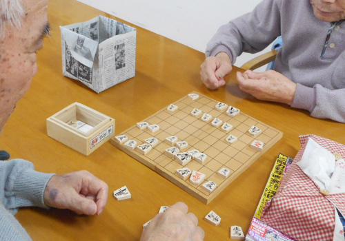 将棋 …… 相手と対戦! 闘志沸々!